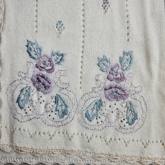 Koret Vintage Sweater Vest Size Women's Large Floal Embroidery Beading - Picture 3 of 11